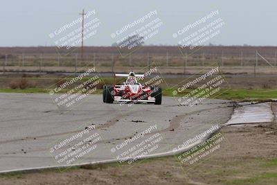 media/Jan-15-2023-CalClub SCCA (Sun) [[40bbac7715]]/Group 2/Qualifying (Sweeper)/